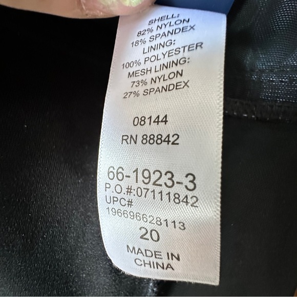 NWT Sarong Front Style Swimsuit with Wire Free Bra Size 20 - Picture 9 of 12